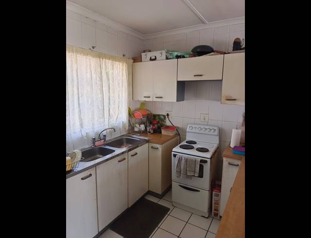 2 BEDROOM APARTMENT FOR SALE IN PELHAM